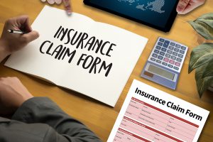 how-a-lawyer-can-help-with-insurance-claims