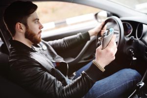 Signs That May Indicate A Drunk Driver Is Nearby