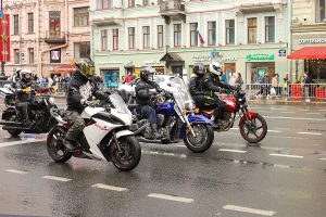 3 Things To Do While Riding A Motorcycle In St. Petersburg