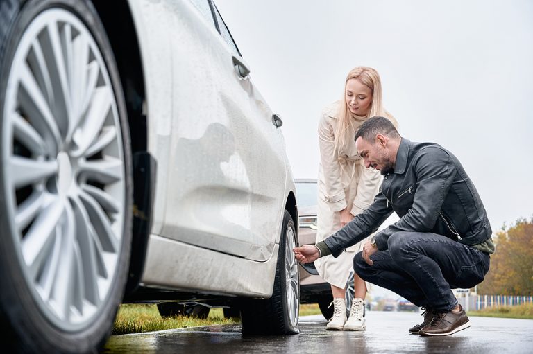 drive-safe-in-st-pete-by-following-a-car-safety-checklist